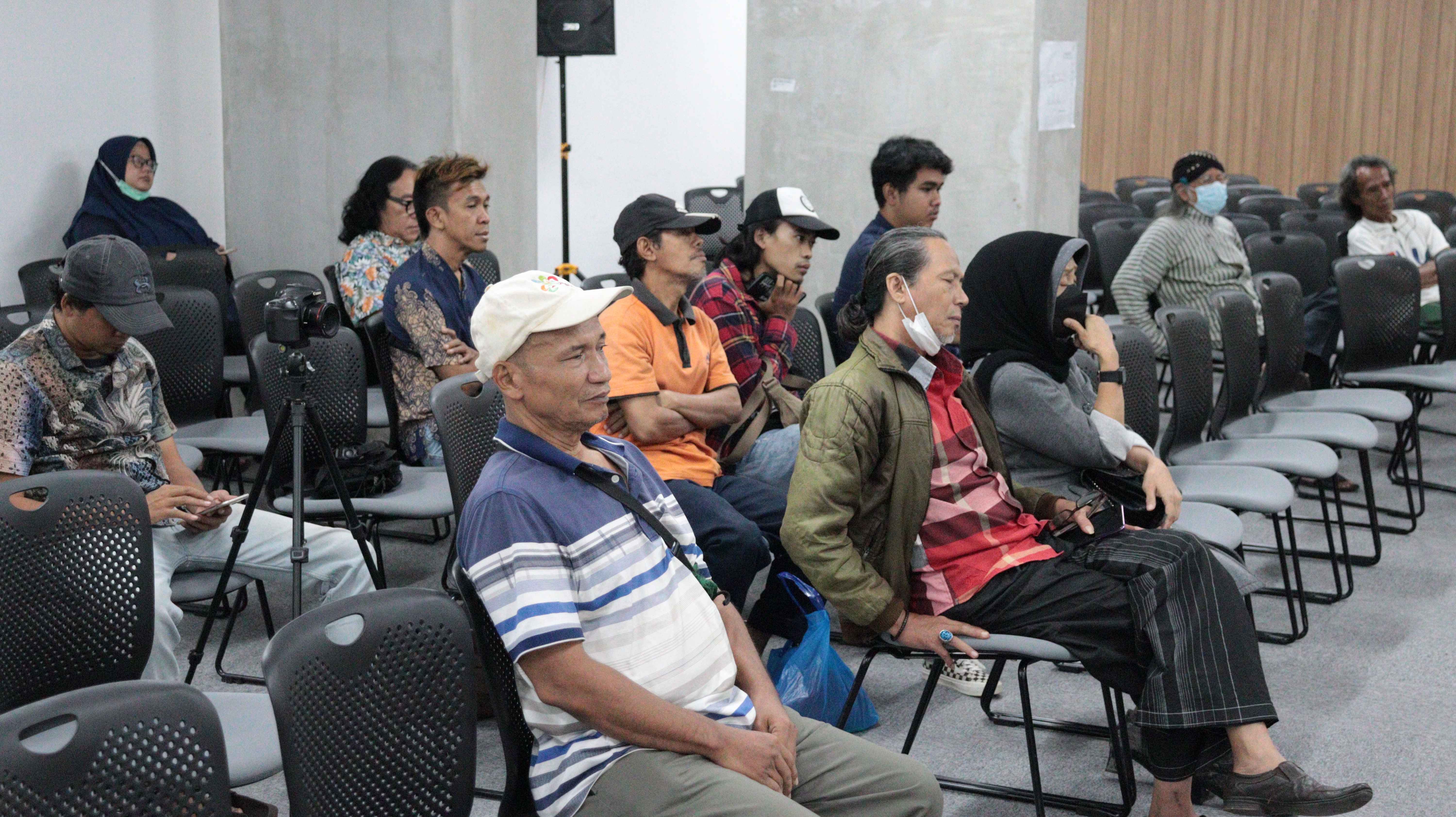 Mimbar Sastra : Workshop Jalan Abadi WS Rendra "Memberi Makna Pada Hidup Yang Fana"