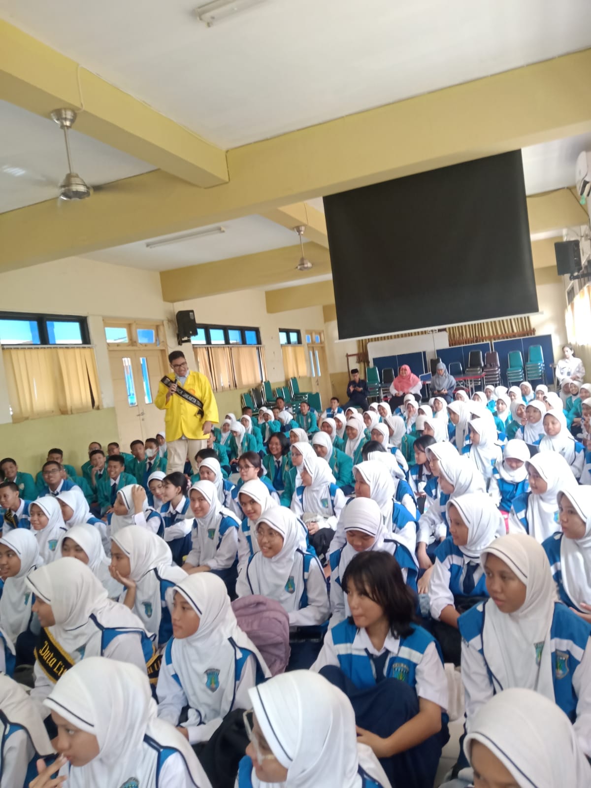 Jelajah Duta Baca Ke SMP Negeri 213 Jakarta