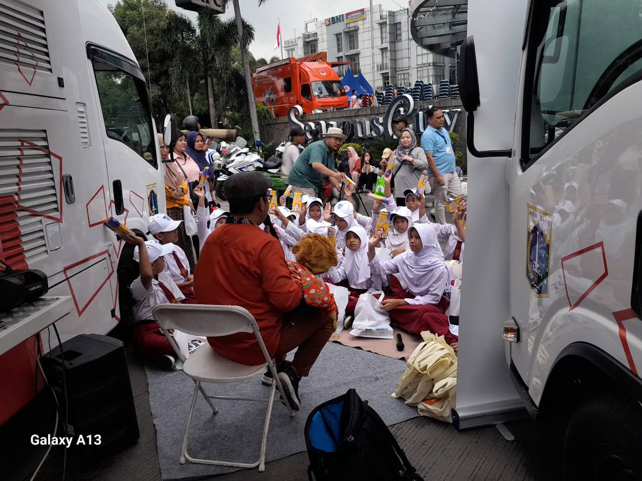 Layanan Mobil Perpustakaan Keliling "Berdongeng Dan Giat Literasi" Pameran Jakarta Tangguh Tahun 2024